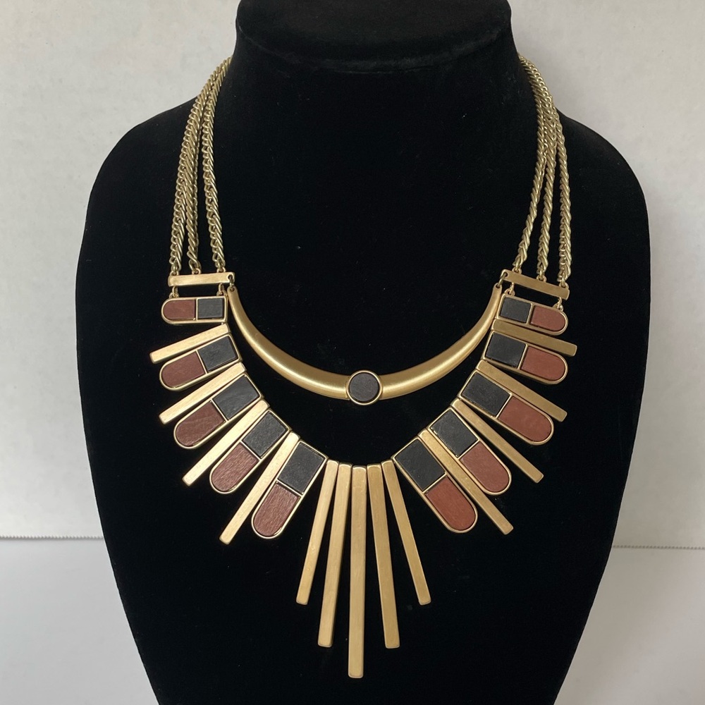 Large gold black brown Lucky Brand statement necklace like new condition